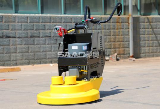 分享高速拋光機的四點細(xì)節(jié)