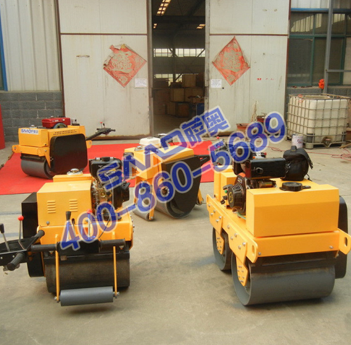 手扶壓路機分析關于液壓缸的氣蝕現(xiàn)象