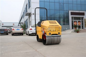 <font color='red'>壓路機</font>振幅大小對瀝青路